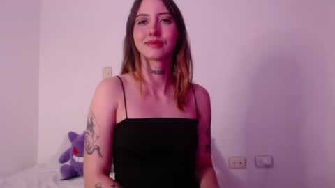 Snapshot of carmennrusso chatting on November 6, 2025, 1:39 am carmennrusso online show from November 6, 2025, 1:39 am