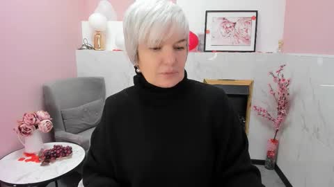 Carmen online show from February 22, 2026, 8:29 pm