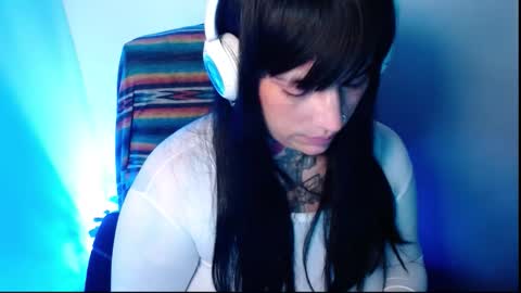 Snapshot of carmillaross chatting on November 23, 2025, 10:59 am CARMILLA ROSS online show from November 23, 2025, 10:59 am