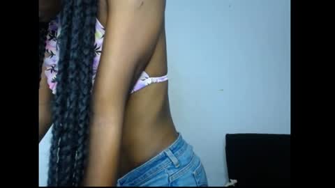 caroline online show from May 14, 2026, 3:57 am