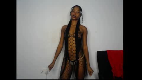 caroline online show from May 23, 2026, 4:18 am