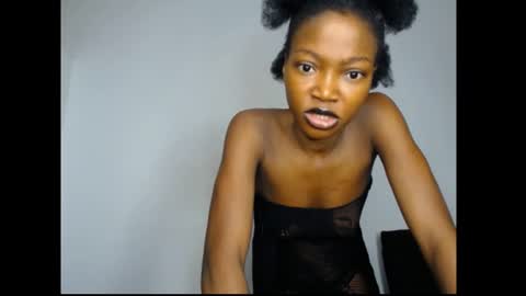 Snapshot of carobaby8 chatting on June 24, 2026, 4:00 am caroline online show from June 24, 2026, 4:00 am