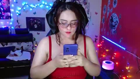 Carolina online show from February 13, 2025, 10:11 pm