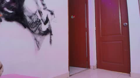 CAROL online show from October 25, 2025, 1:51 pm