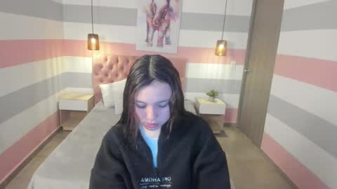 Snapshot of carol_pinter chatting on February 28, 2025, 12:52 pm Carol online show from February 28, 2025, 12:52 pm