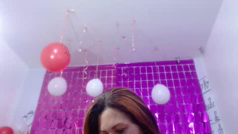 Carol Stonee online show from September 21, 2025, 2:08 pm