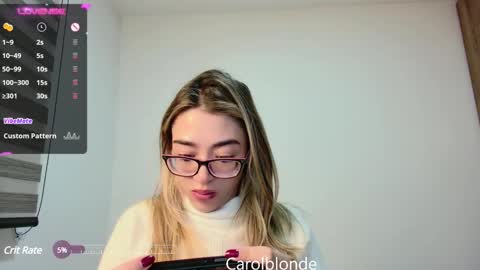 Snapshot of carolblonde chatting on February 25, 2025, 7:31 am Char online show from February 25, 2025, 7:31 am