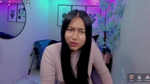 Snapshot of carolina_cherry chatting on June 25, 2026, 12:31 pm CAROLINA. online show from June 25, 2026, 12:31 pm