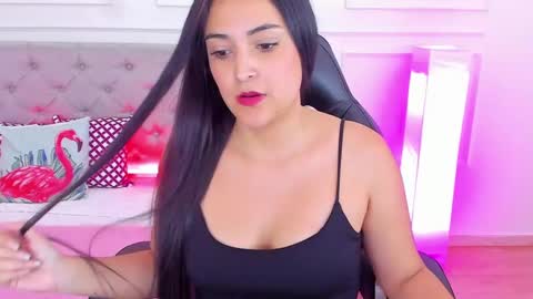 carolina_lopez_20 online show from March 4, 2025, 7:32 pm