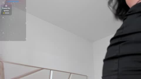 carolina_t online show from April 18, 2026, 10:21 pm