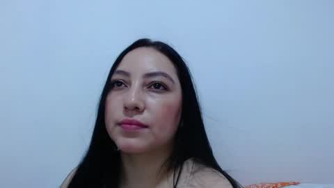 Snapshot of carolina_zabala_19 chatting on May 22, 2026, 4:23 pm carolina_zabala_19 online show from May 22, 2026, 4:23 pm