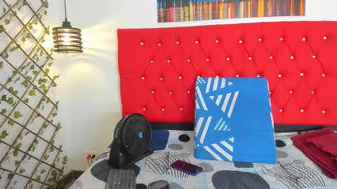 Carolina online show from September 25, 2025, 2:43 pm