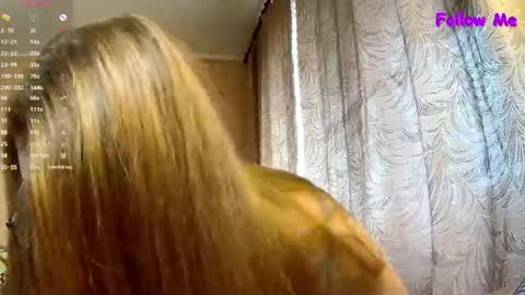 Snapshot of carolinadiamond chatting on May 15, 2026, 9:27 am carolinadiamond online show from May 15, 2026, 9:27 am