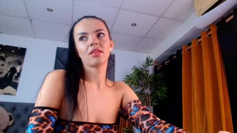 Mellany online show from February 5, 2026, 6:40 am