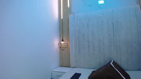 carolinaysebas online show from July 11, 2026, 2:09 pm