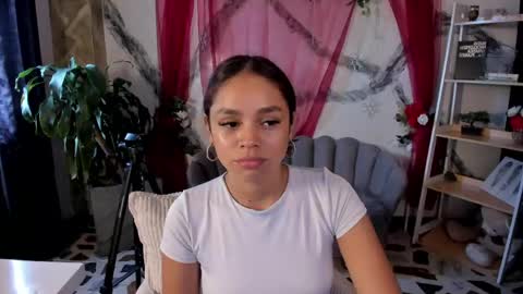 Snapshot of carolinefyre chatting on May 31, 2026, 3:19 pm Caroline online show from May 31, 2026, 3:19 pm