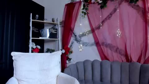 Snapshot of carolinefyre chatting on May 31, 2026, 6:09 pm Caroline online show from May 31, 2026, 6:09 pm