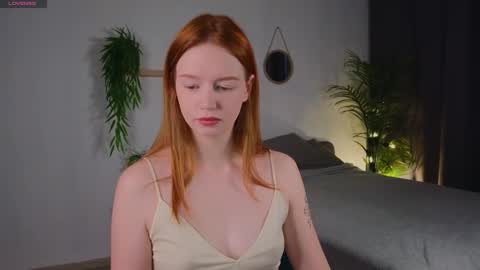 Caro online show from September 28, 2025, 2:11 pm