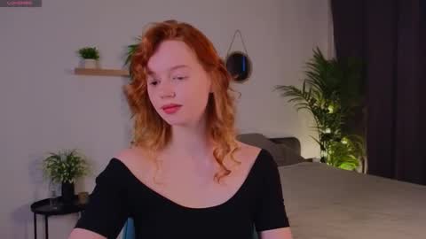 Caro online show from October 10, 2025, 2:49 pm