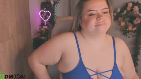 caroll_li online show from February 28, 2025, 5:26 am