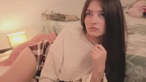 amelie online show from April 17, 2026, 11:52 pm