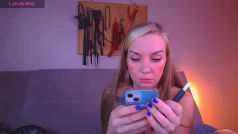 Carrie online show from February 24, 2026, 7:01 pm