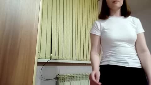 Snapshot of carriesetterberg chatting on April 15, 2026, 7:58 pm carriesetterberg online show from April 15, 2026, 7:58 pm