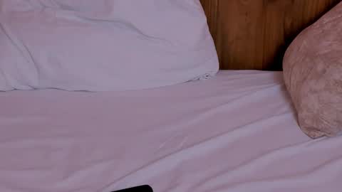 Casandra  online show from February 22, 2025, 10:31 pm