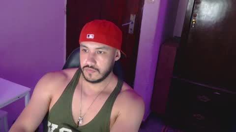 Snapshot of casas_oom chatting on June 4, 2026, 5:13 am online show from June 4, 2026, 5:13 am