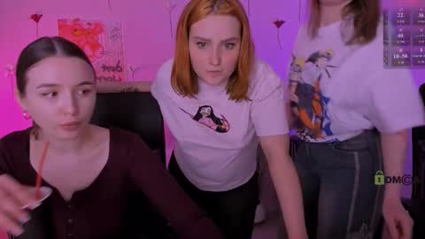 casey_meow_ online show from March 8, 2026, 10:08 am