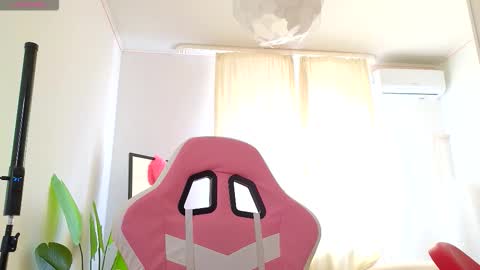 Casey Robbins online show from October 23, 2025, 6:02 am