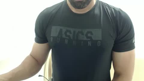 cashmastermuscle77 online show from October 12, 2025, 9:47 pm