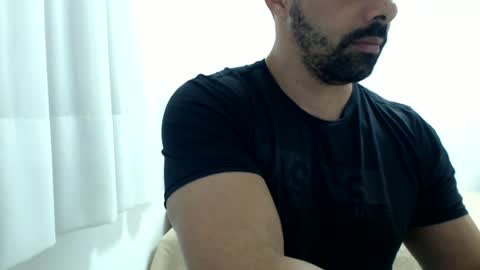 Snapshot of cashmastermuscle77 chatting on June 18, 2026, 10:30 am cashmastermuscle77 online show from June 18, 2026, 10:30 am