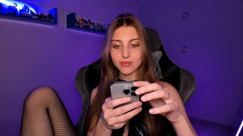 Seductress Cassia  FINDOM AND SADISM  NO NUDE online show from January 23, 2025, 9:39 pm
