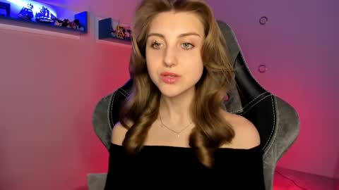 Seductress Cassia  FINDOM AND SADISM  NO NUDE online show from March 1, 2025, 7:15 pm