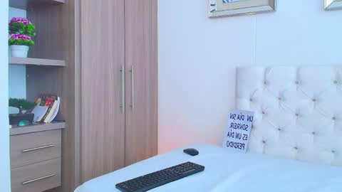 Snapshot of cassian_gold chatting on May 24, 2026, 5:40 pm CASSIAN GOLD online show from May 24, 2026, 5:40 pm