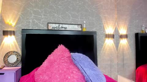 Snapshot of cassie_jones1 chatting on February 25, 2025, 3:31 am Cassie Jones online show from February 25, 2025, 3:31 am