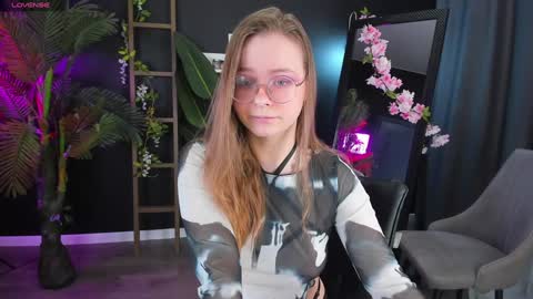 assie online show from January 25, 2025, 9:57 pm