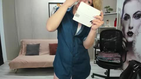 CassieJonas online show from March 26, 2026, 4:18 am