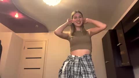 Snapshot of cassondrahodo chatting on March 27, 2026, 2:17 pm Kate online show from March 27, 2026, 2:17 pm