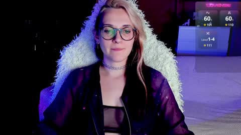 Ellie online show from December 24, 2024, 10:17 pm