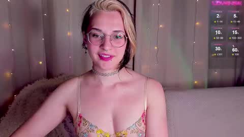 Ellie online show from October 27, 2025, 7:51 pm
