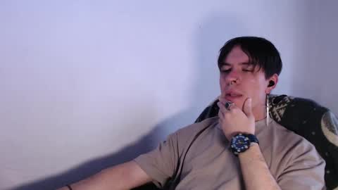 Juan online show from September 30, 2025, 8:58 pm