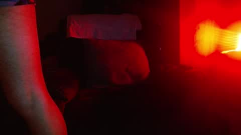 Snapshot of castle_frank91 chatting on July 13, 2026, 2:58 am Castle frank91 online show from July 13, 2026, 2:58 am