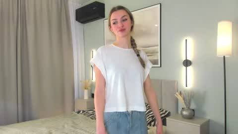 For friends Kira online show from February 18, 2026, 7:15 am