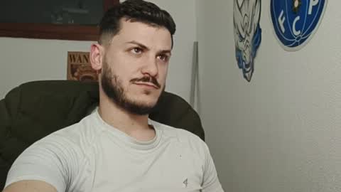 Snapshot of casual_mike chatting on March 30, 2026, 12:11 am Mike Moreira online show from March 30, 2026, 12:11 am