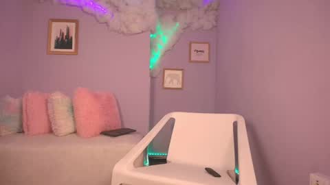 cat_nasty online show from October 3, 2025, 9:01 pm