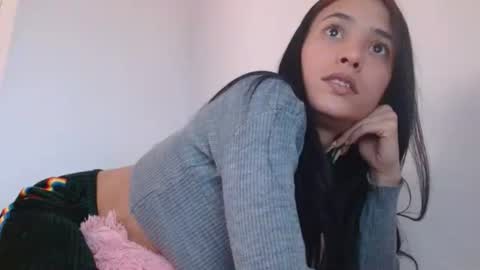 Snapshot of cata_sexy2410 chatting on March 7, 2025, 9:17 pm cata_sexy2410 online show from March 7, 2025, 9:17 pm