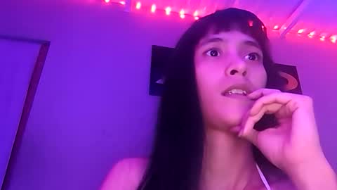 Snapshot of cata_sexy2410 chatting on May 30, 2026, 5:59 am cata_sexy2410 online show from May 30, 2026, 5:59 am