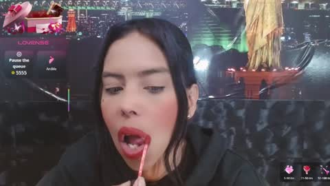 Queen Catalella online show from March 31, 2026, 3:30 am